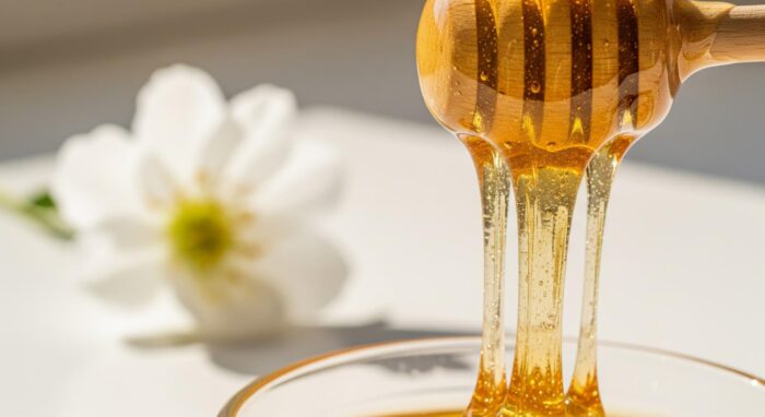 6 สูตรน้ำผึ้งบำรุงผิวพรรณ เคล็ดลับผิวสวยจากธรรมชาติไทย